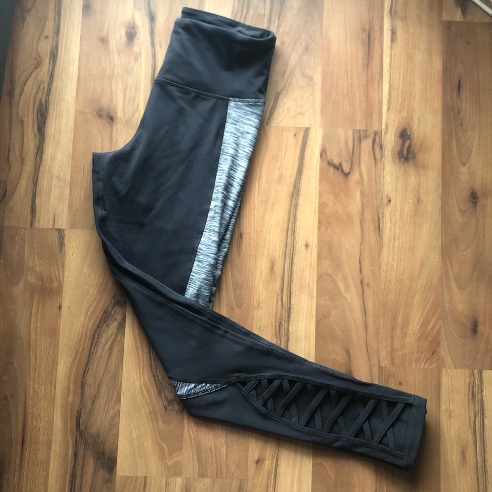 Express EXP Core Performance compression leggings